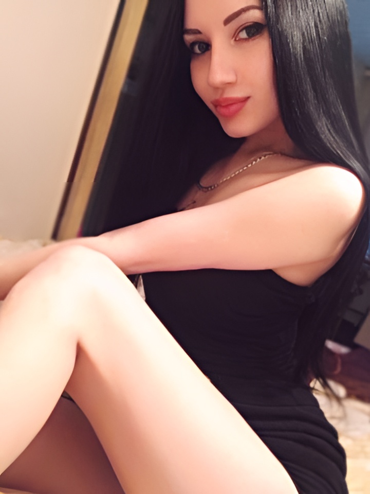 Елена привлекальеная девушка из Заречного цена от 2000 руб