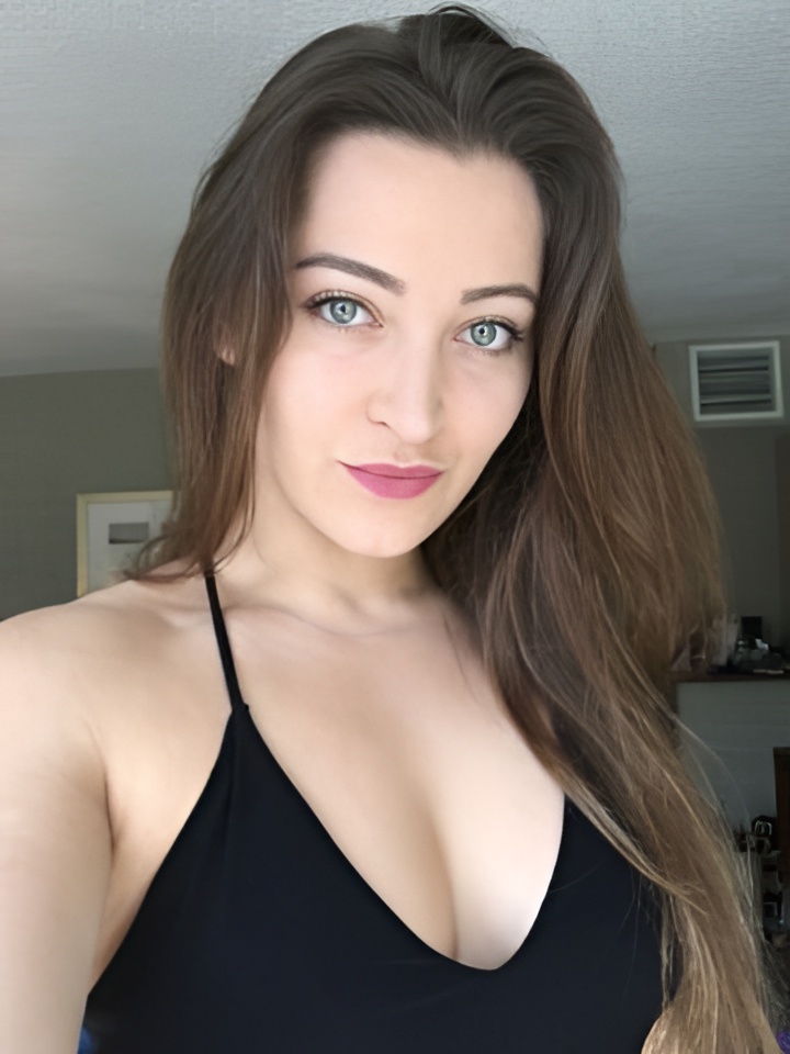 Виктория привлекальеная девушка из Заречного цена от 3000 руб