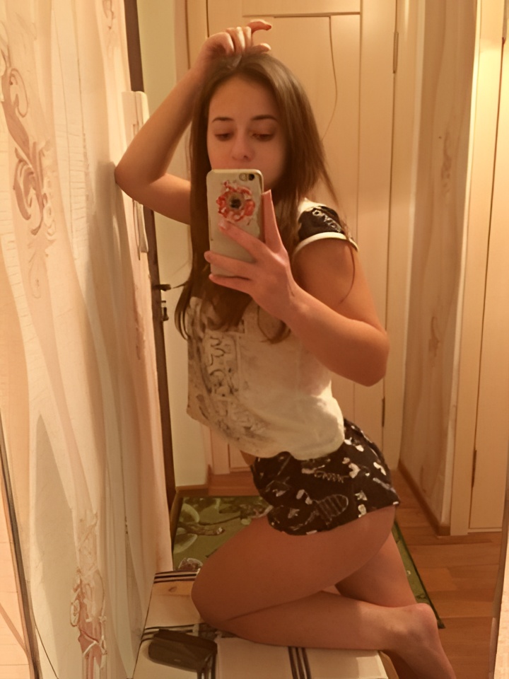 Индивидуалка Юна, доступна для личного знакомства от 3000 руб