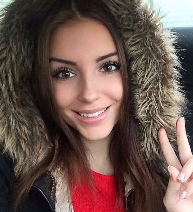 Оксана привлекальеная девушка из Заречного цена от 3500 руб