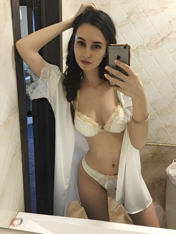 Ольга привлекательная девушка из Заречного цена от 3000 руб