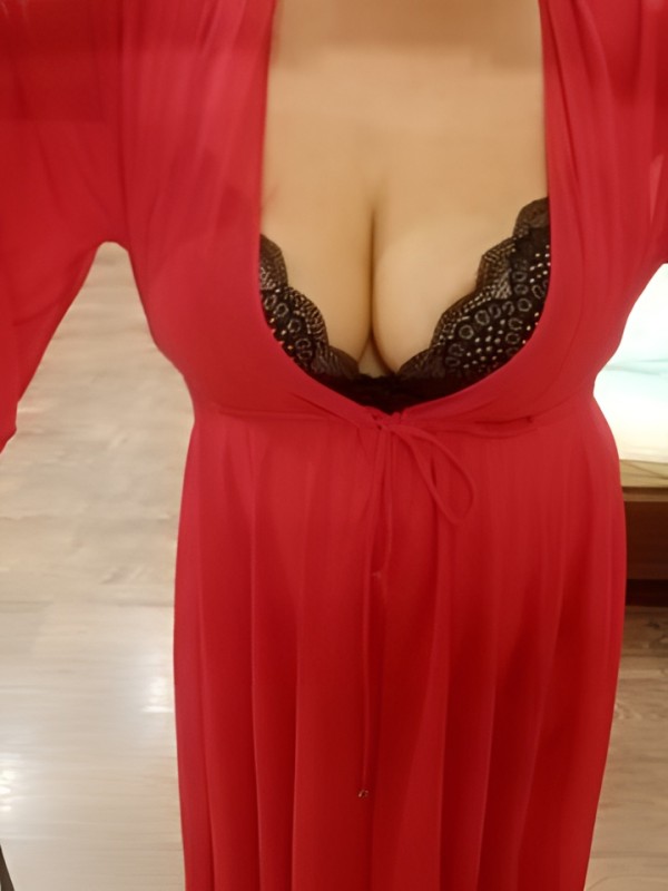 Юстина привлекательная девушка из Заречного цена от 2000 руб