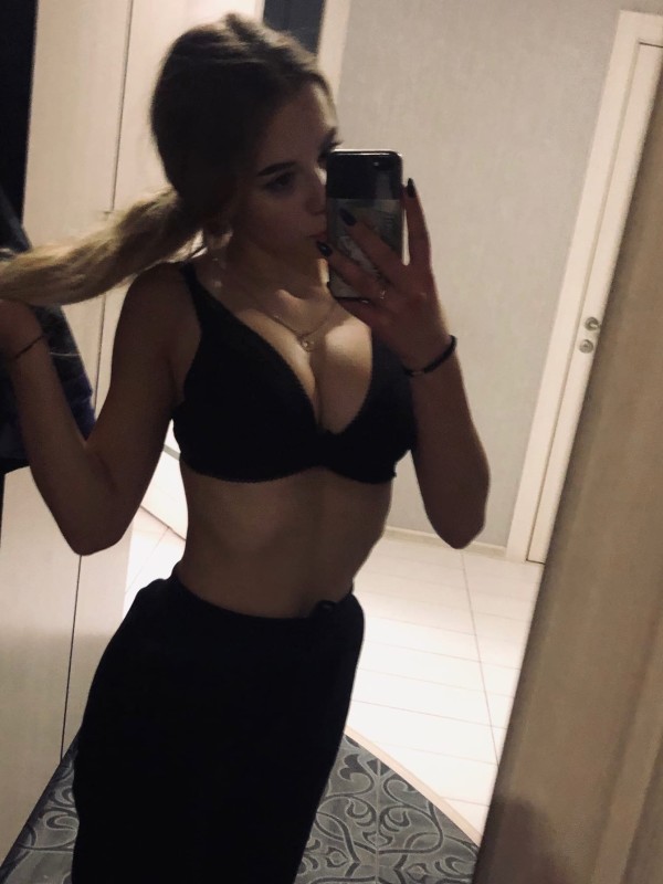 Нинель привлекательная девушка из Заречного цена от 3000 руб